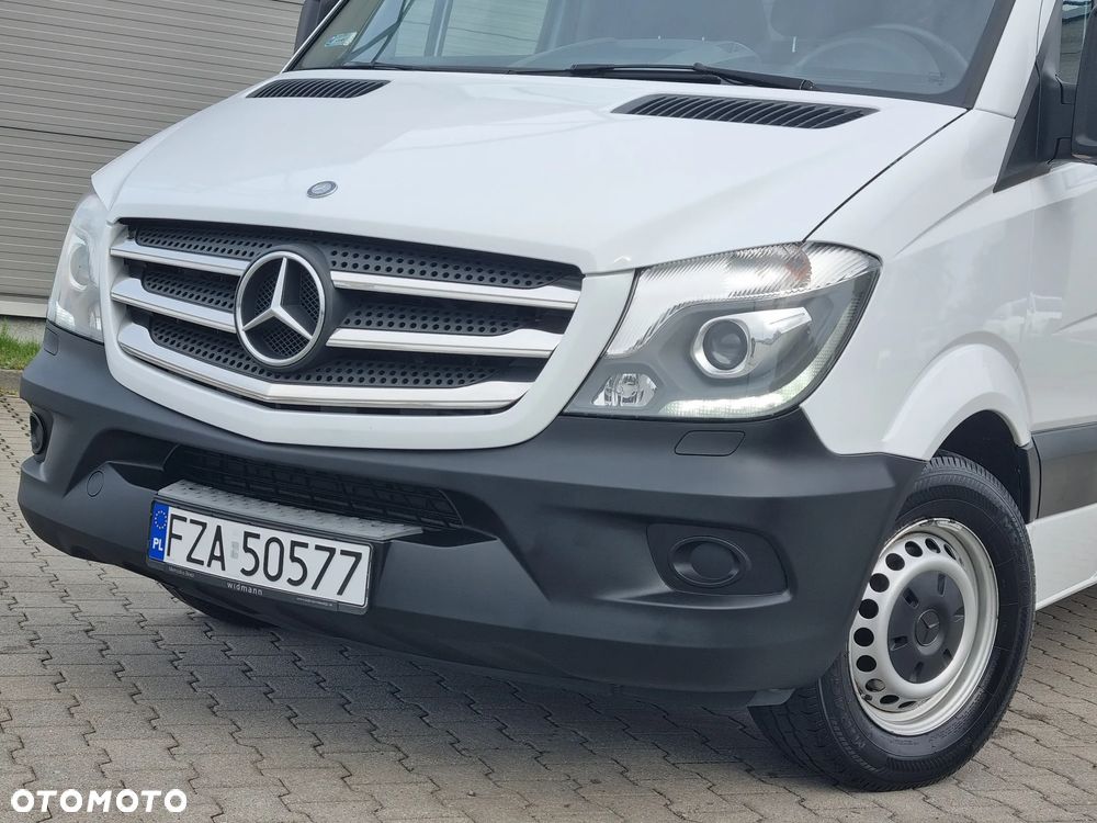 Mercedes-Benz Sprinter - 9