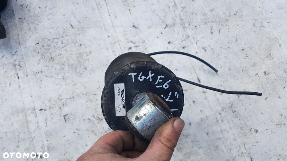 PODUSZKA AMORTYZATOR ZAWIESZENIA KABINY LEWY TYŁ MAN TGL TGM EURO 6 - 5