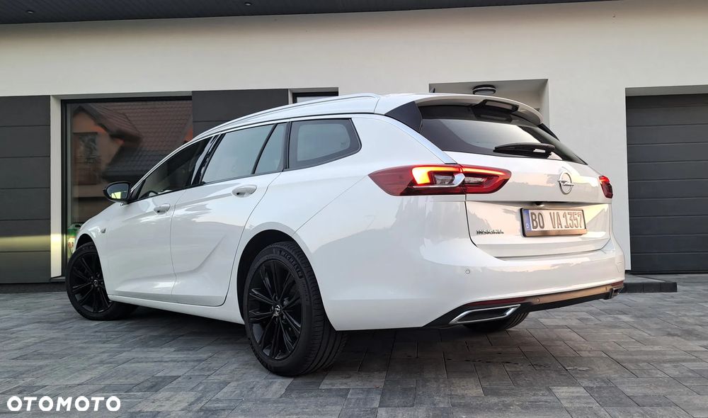 Opel Insignia - 18