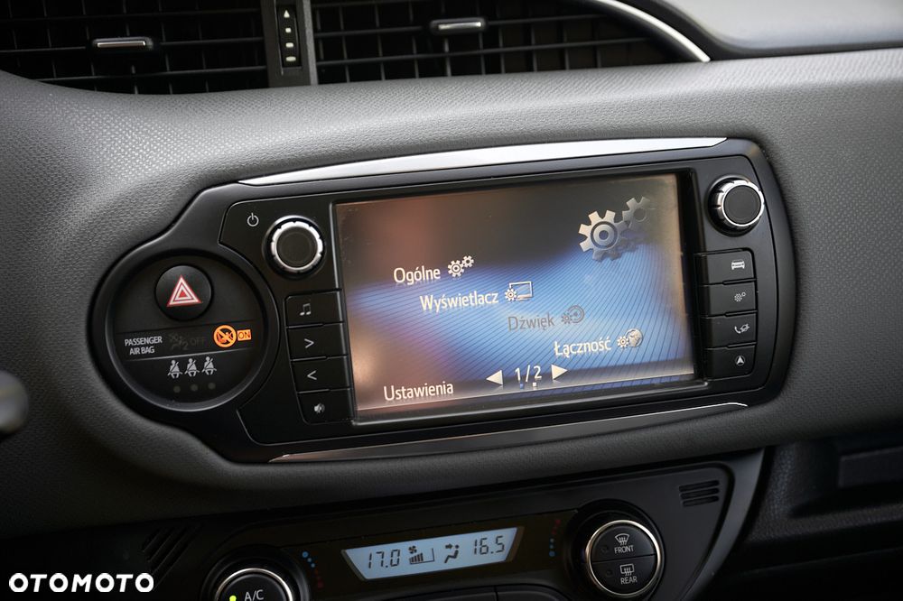 Toyota Yaris 1.5 VVT-i Comfort - 31