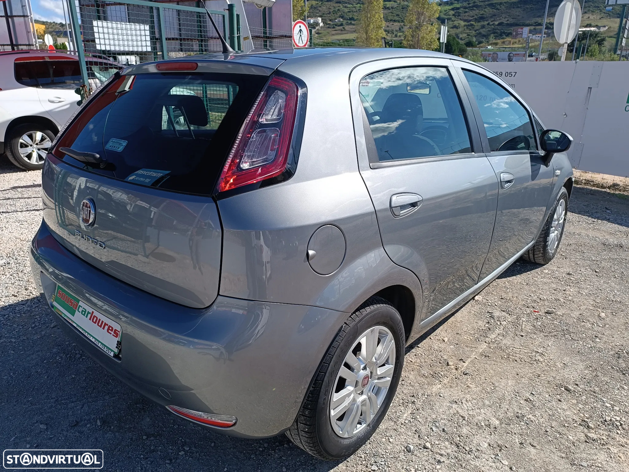 Fiat Punto - 8