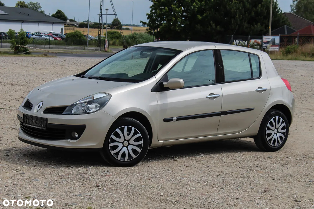 Renault Clio 1.6 16V Exception - 13