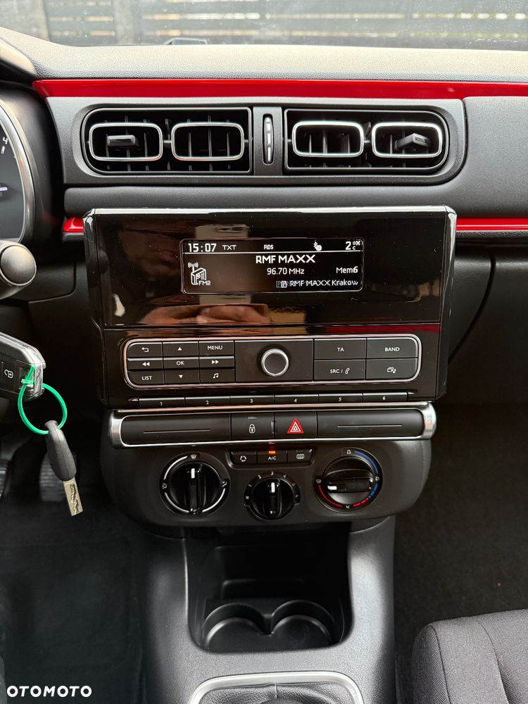 Citroën C3 Pure Tech 82 SHINE - 26