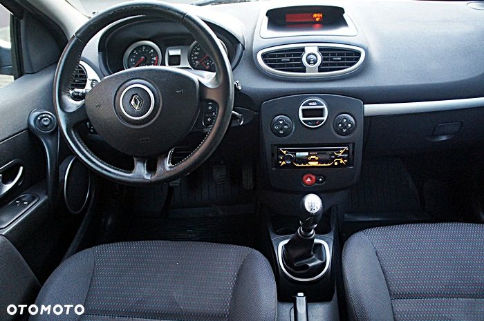 Renault Clio 1.5 dCi Dynamique - 22