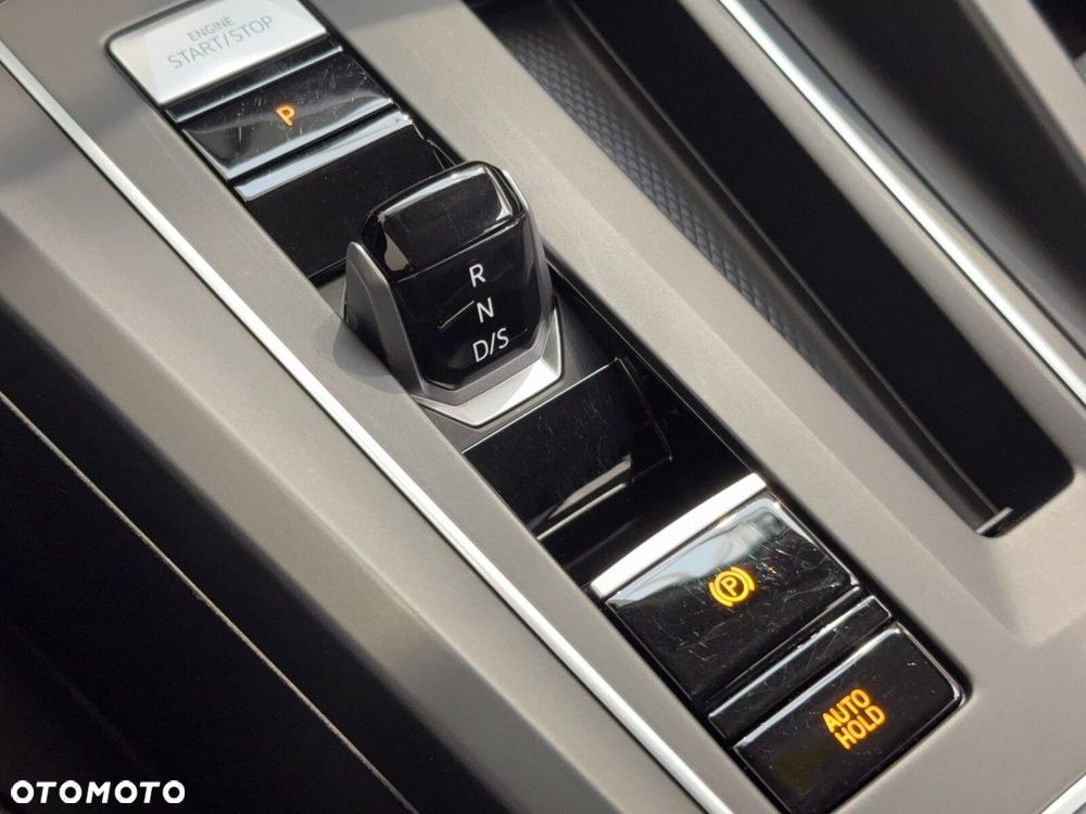 Volkswagen Golf Variant 2.0 TDI Life - 25