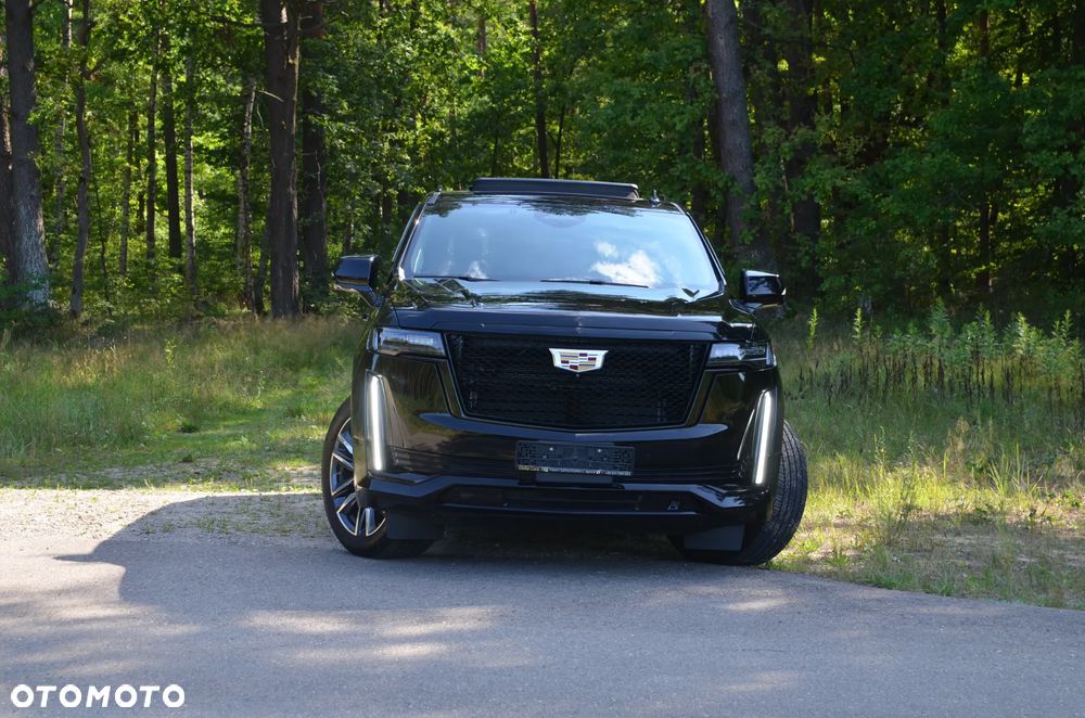 Cadillac Escalade - 13