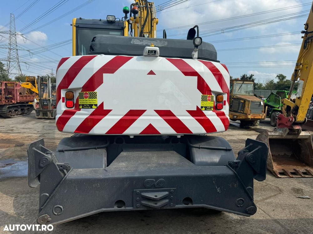 Komatsu PW 148 Excavator pe roți - 5