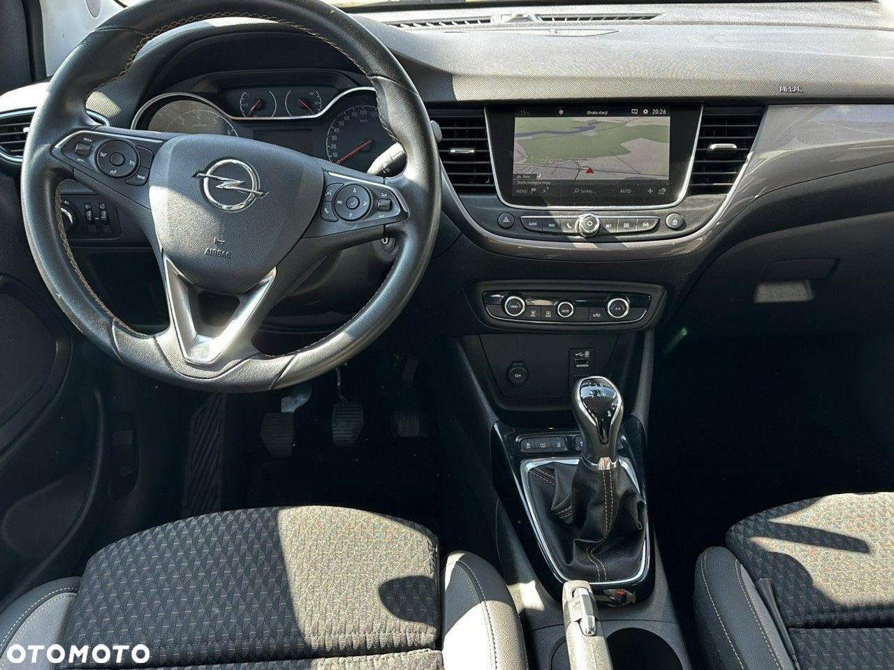 Opel Crossland X - 18