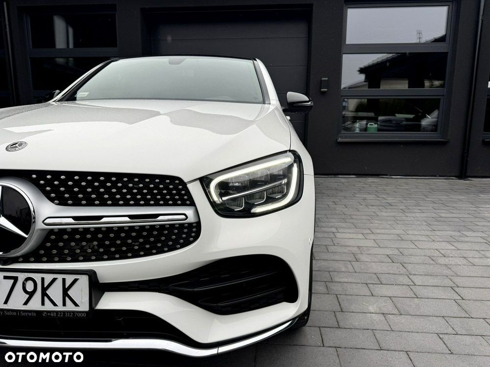 Mercedes-Benz GLC 300 4Matic 9G-TRONIC AMG Line Plus - 5