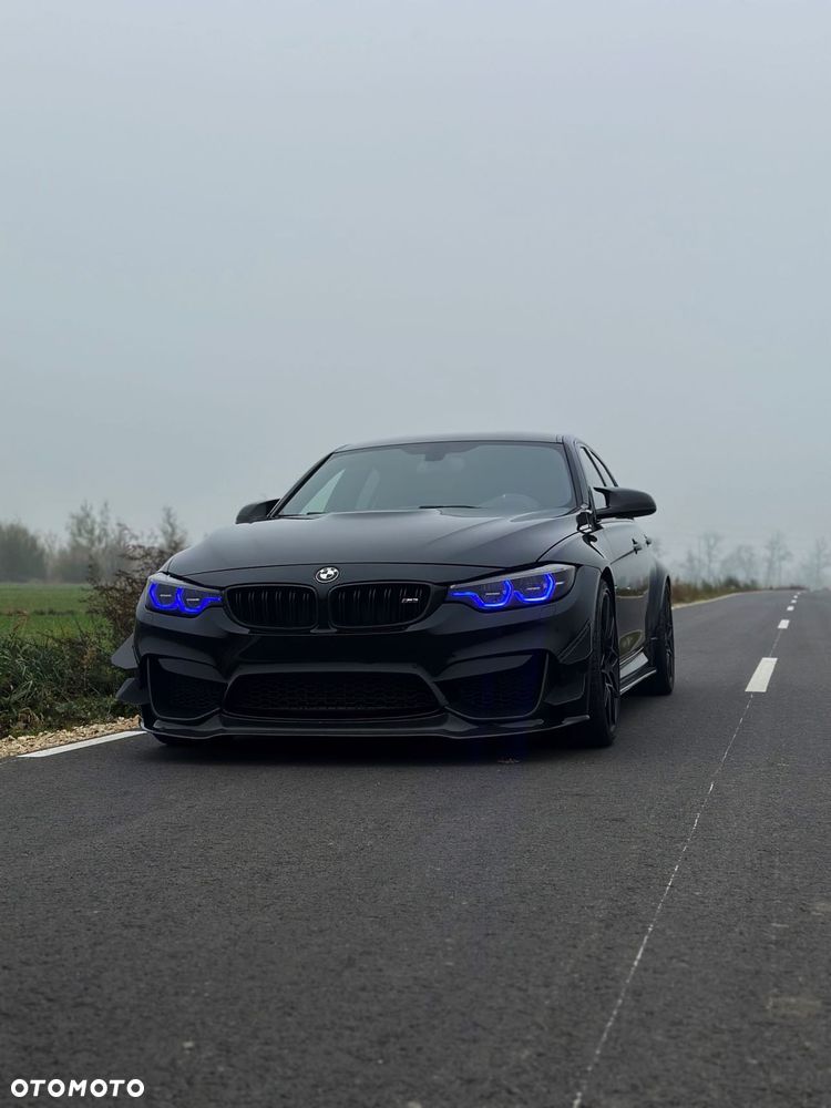 BMW M3 CS DKG - 3