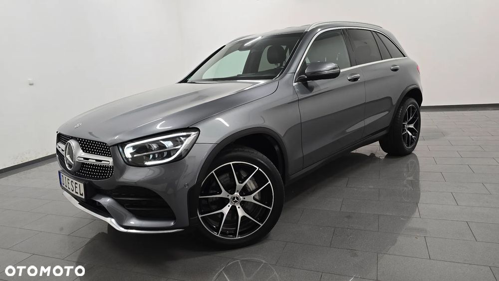 Mercedes-Benz GLC 300 de 4Matic 9G-TRONIC AMG Line Plus - 1