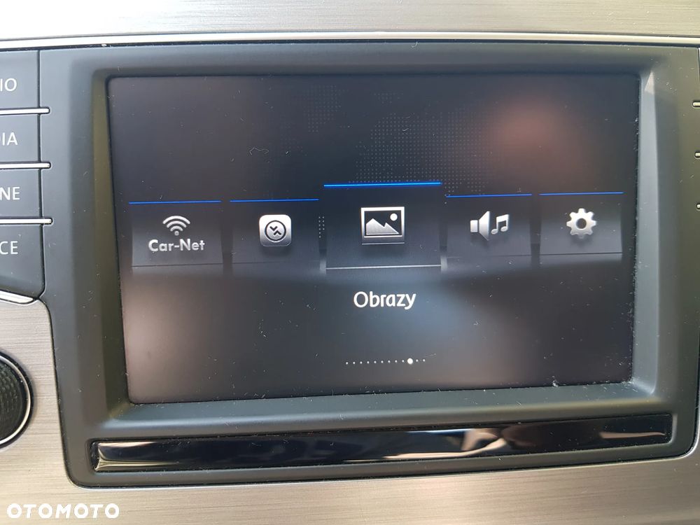 Volkswagen Golf 1.6 TDI BlueMotion Technology Comfortline - 25