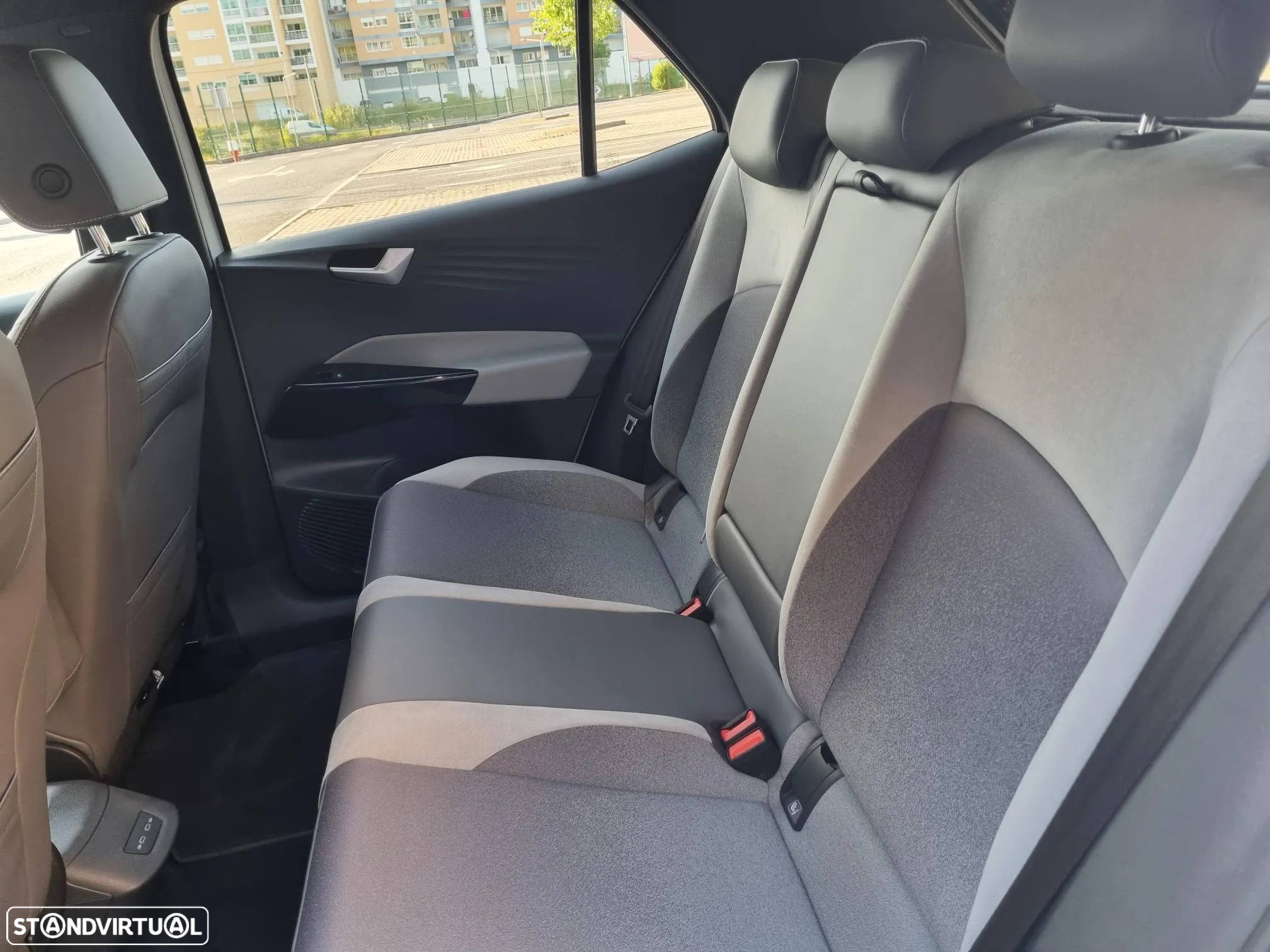 VW ID.3 58 kWh 1st - 17