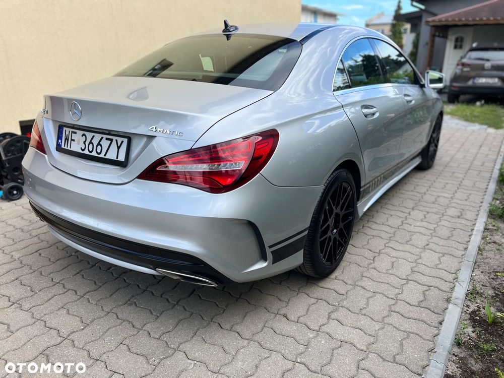 Mercedes-Benz CLA 250 4-Matic AMG Line - 9