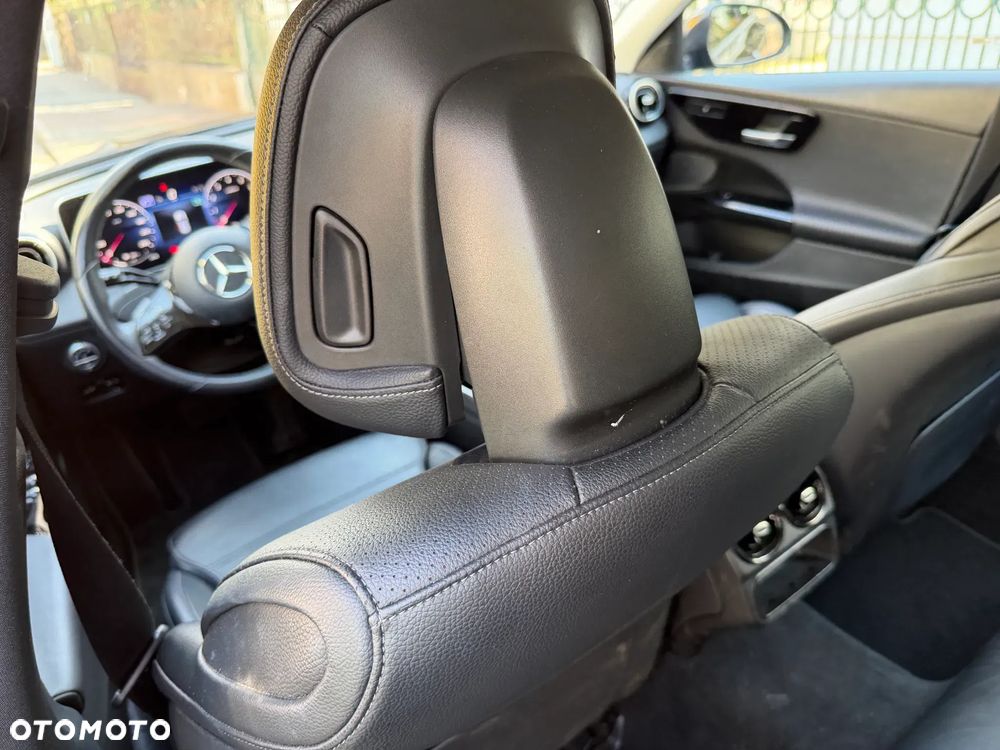 Mercedes-Benz Klasa C - 34