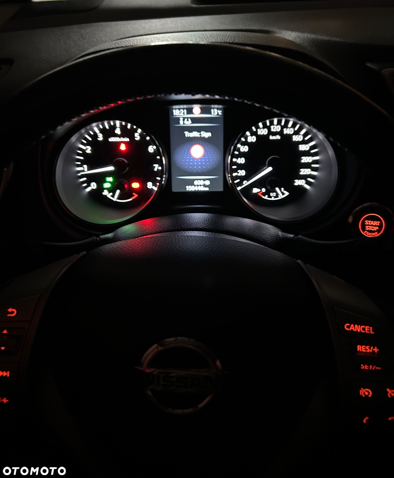 Nissan Qashqai 1.2 DIG-T N-Connecta EU6 - 10