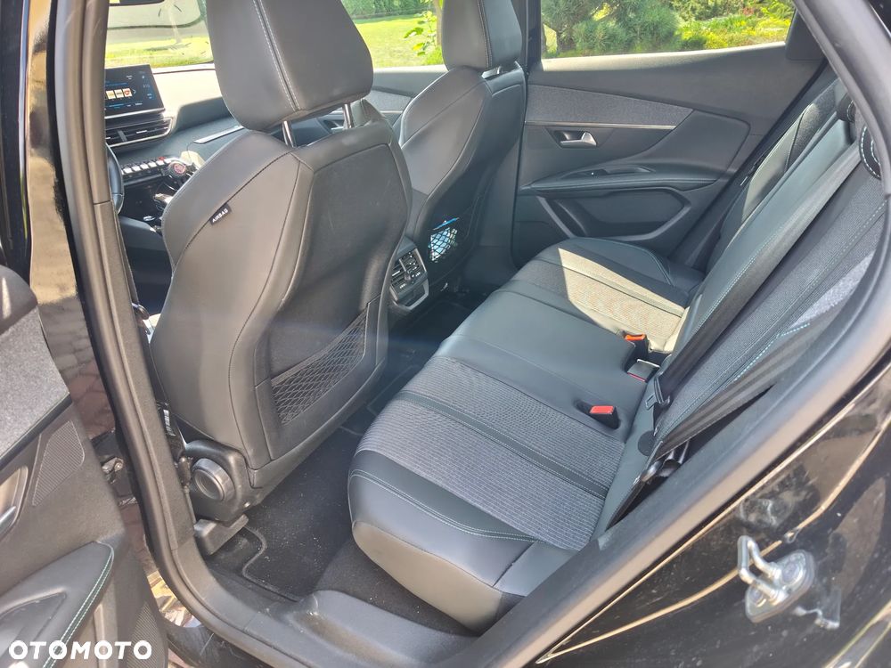 Peugeot 3008 BlueHDi 130 Stop & Start EAT8 Allure - 6