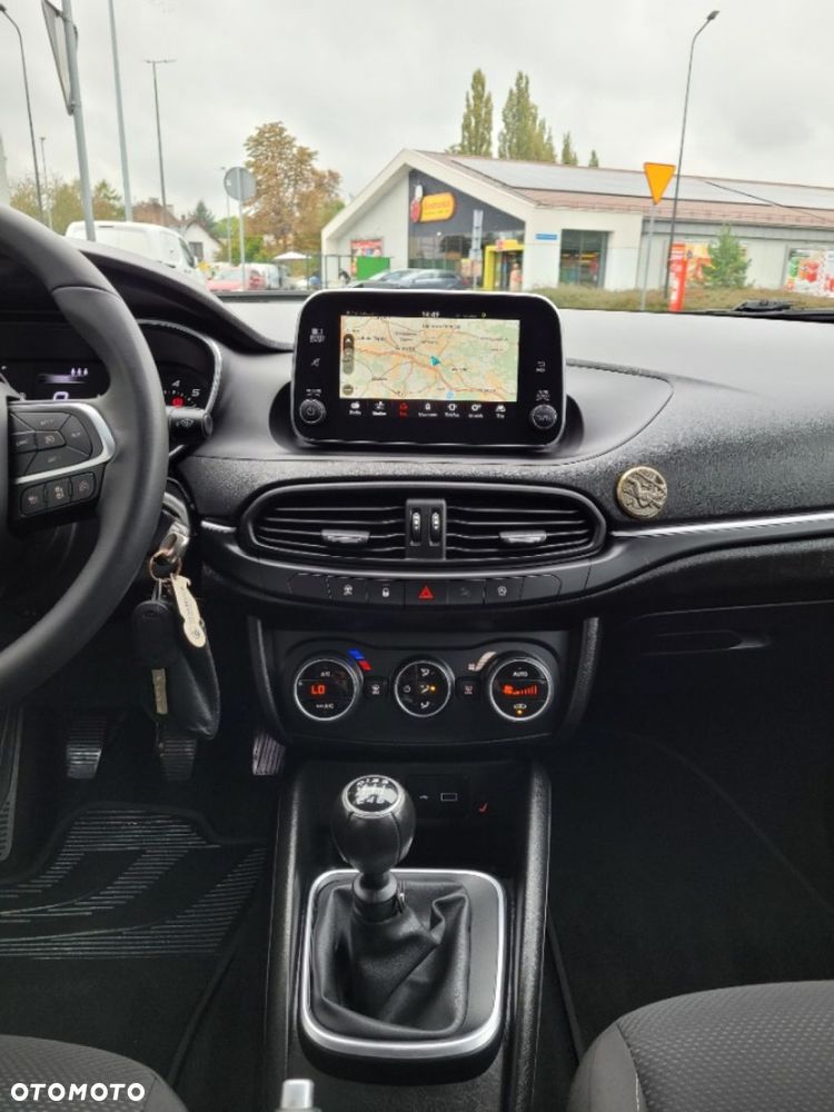 Fiat Tipo 1.4 T-Jet 16v Lounge - 20