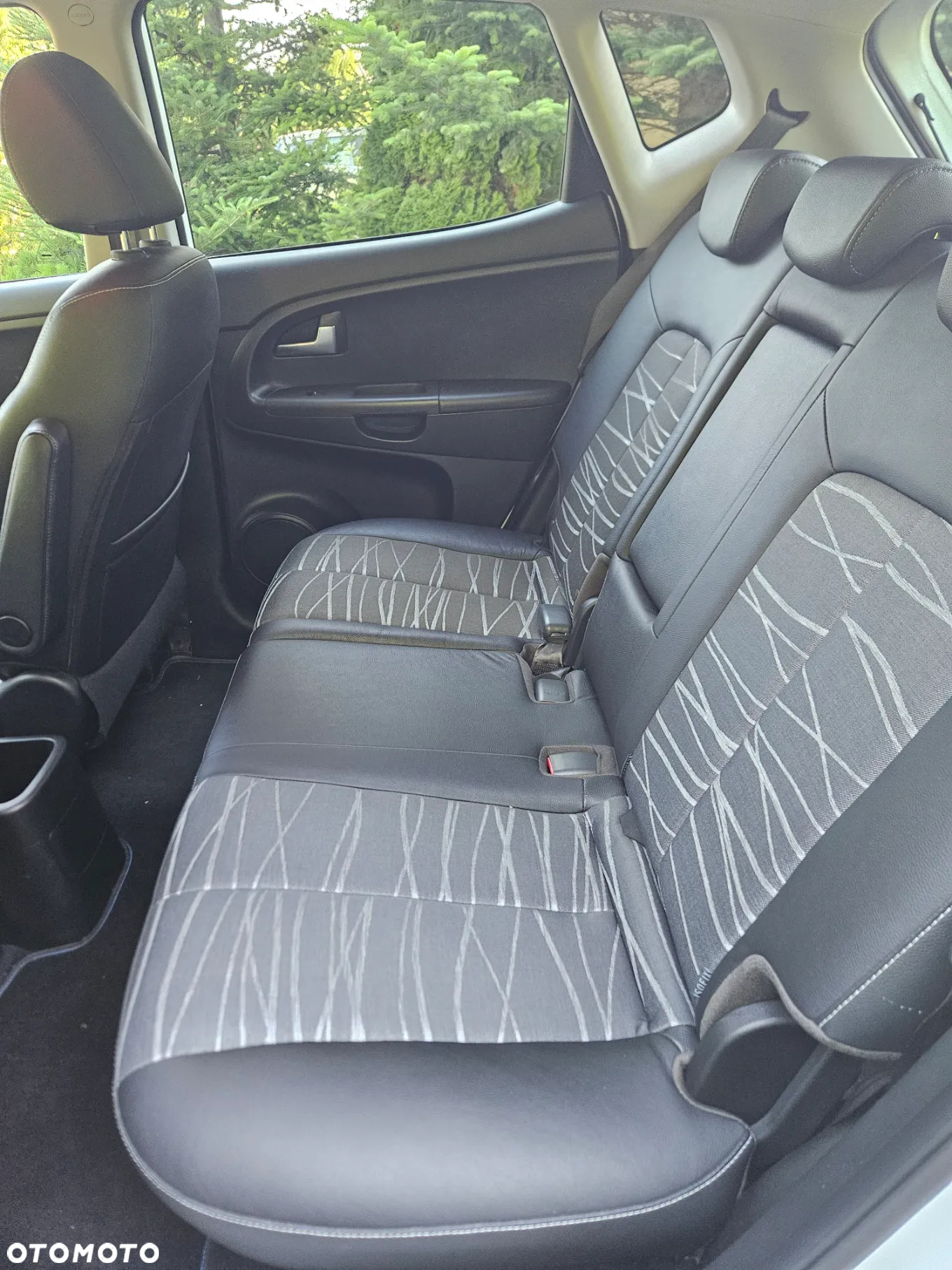 Kia Venga 1.6 Business Line - 12