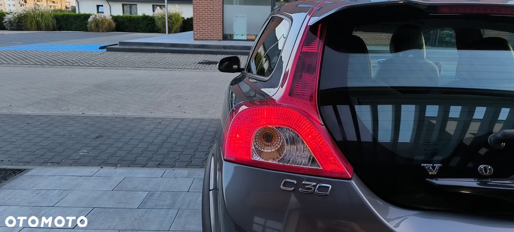 Volvo C30 1.6D DRIVe R-Design Start-Stop - 32