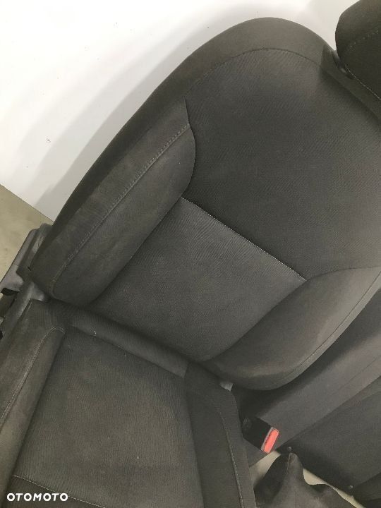 Fotele Opel Insignia A HB sedan 08-17r. kanapa KOMPLET ANGLIK - 9