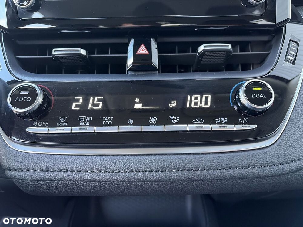 Toyota Corolla 1.8 Hybrid Comfort - 16