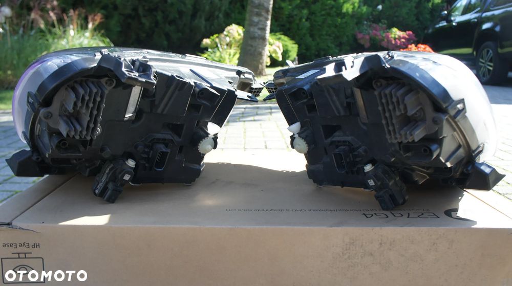 PRZEDNIA LEWA PRAWA LAMPA RENAULT ARKANA FULL LED - 15