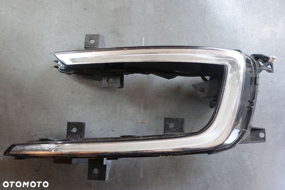 HALOGEN LEWY GOLF VII LED DRL