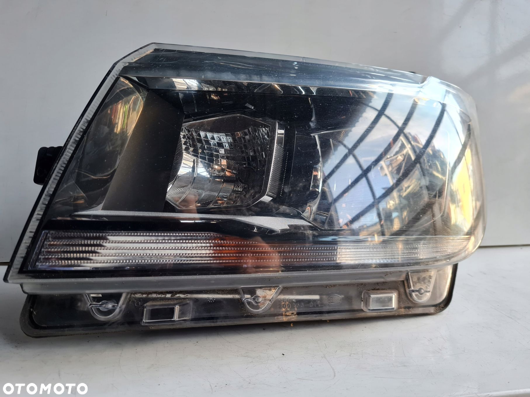 Reflektor, lampa lewy Crafter II MAN TGA - 4