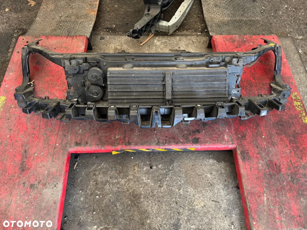 PAS PRZEDNI KIEROWNICE POWIETRZA LAND ROVER RANGE ROVER SPORT - 1