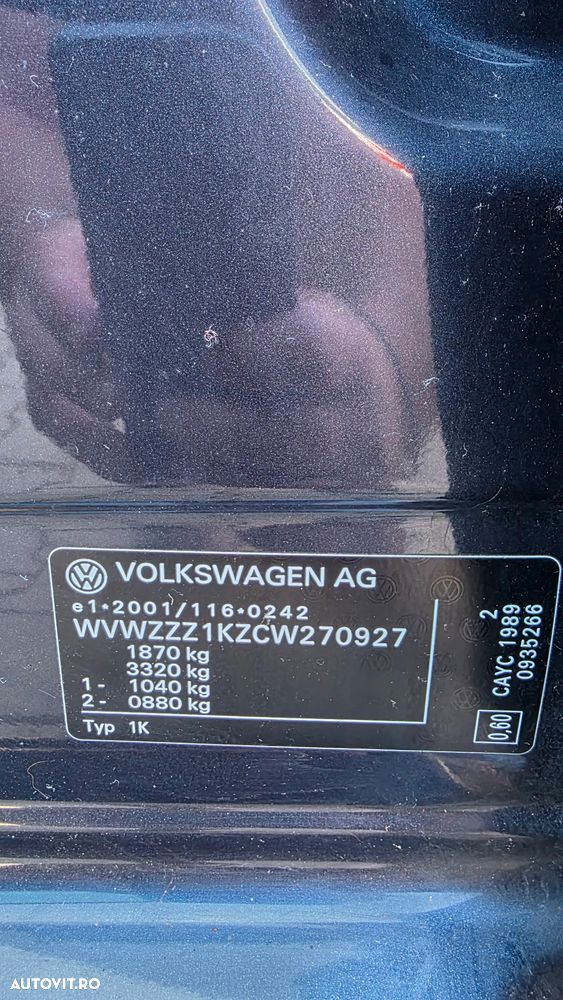 Volkswagen Golf 1.6 TDI BlueMotion Technology Comfortline - 13