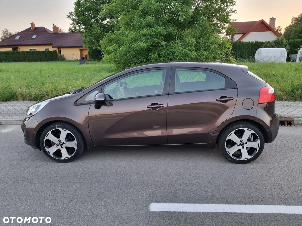 Kia Rio 1.4 Platinum Edition - 2
