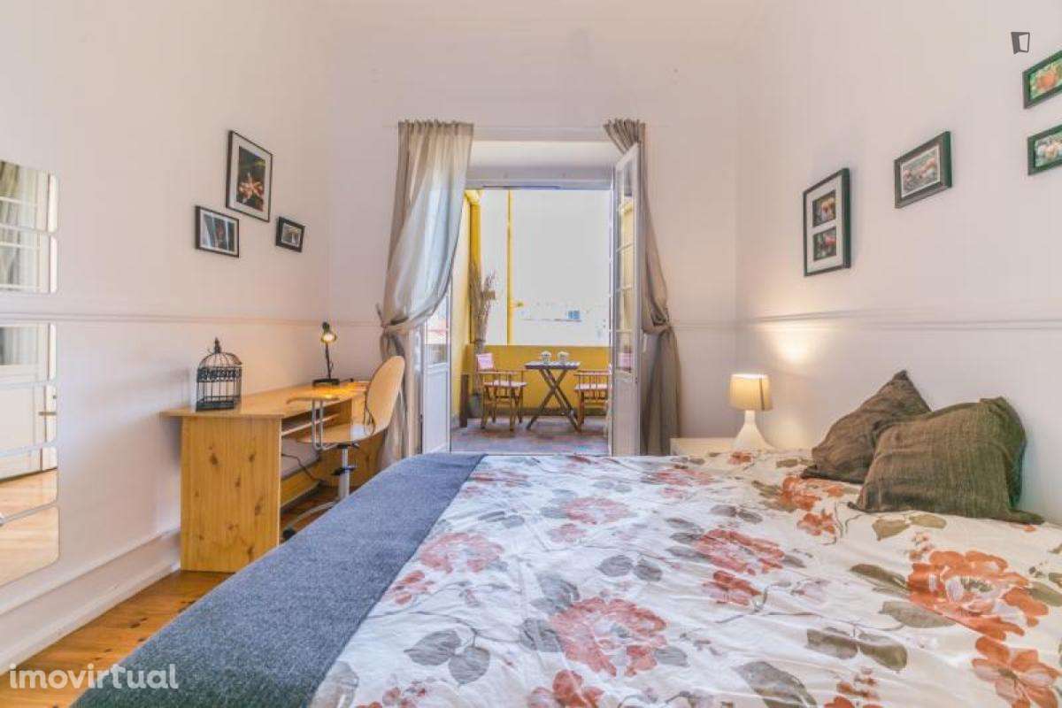 Quarto - localizado em Sete Rios Lisbon - Grande imagem: 3/10