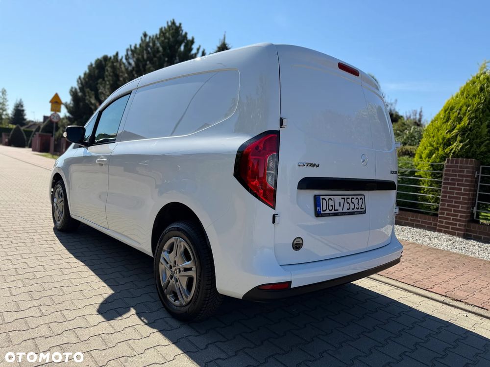 Mercedes-Benz Citan - 13