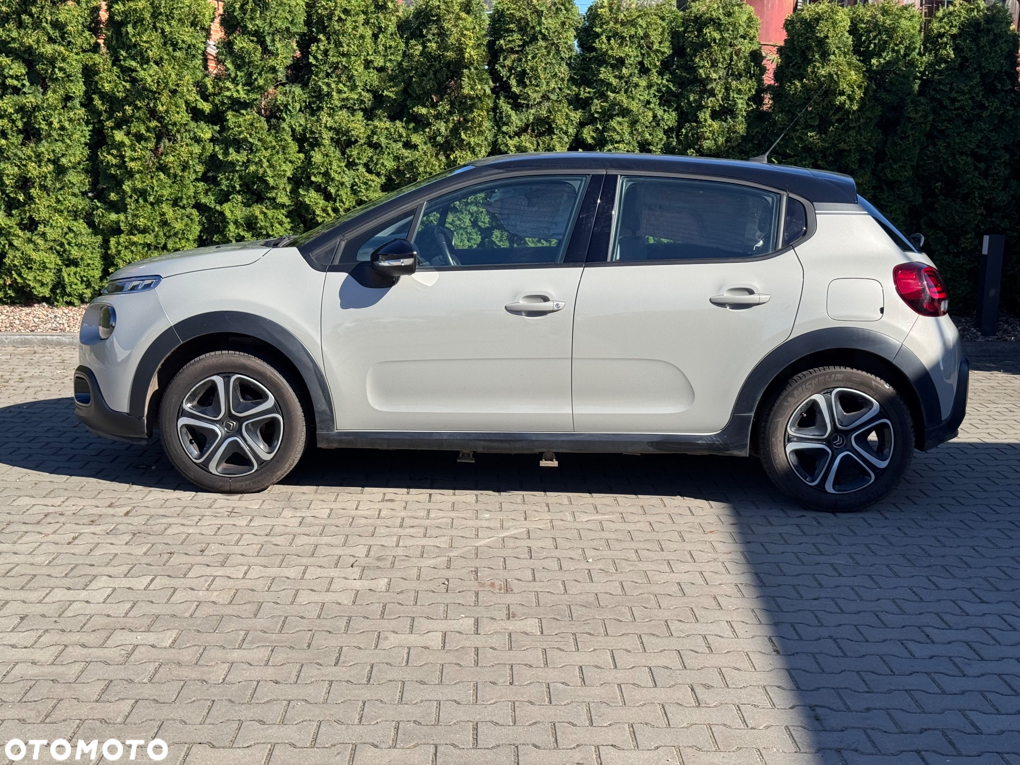 Citroën C3 1.2 PureTech Live - 4