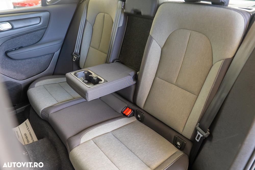 Volvo XC 40 T4 Recharge DKG Core - 22