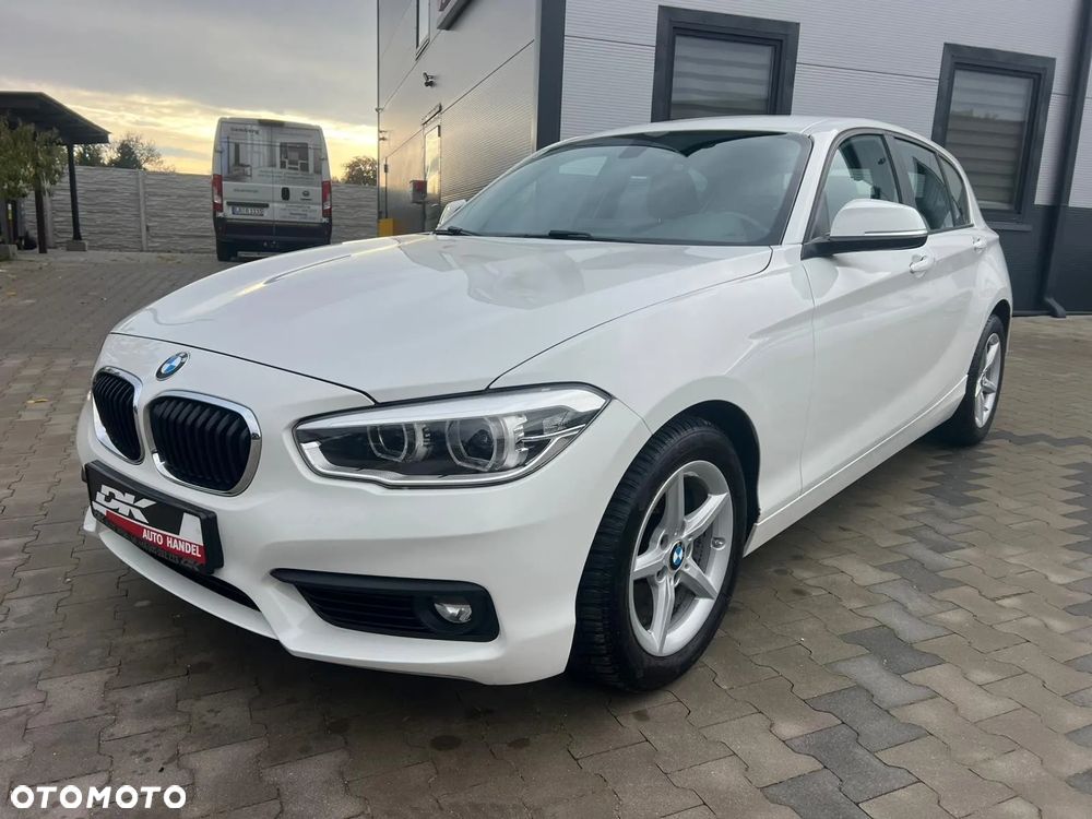 BMW Seria 1 118i - 1