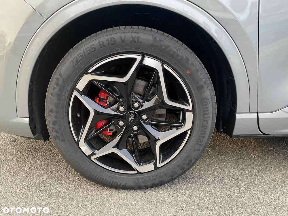 Ford Kuga 2.5 FHEV FWD ST-Line X eCVT - 6