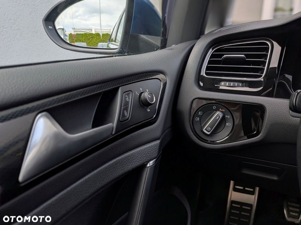 Volkswagen Golf 1.4 TSI BMT Highline - 27