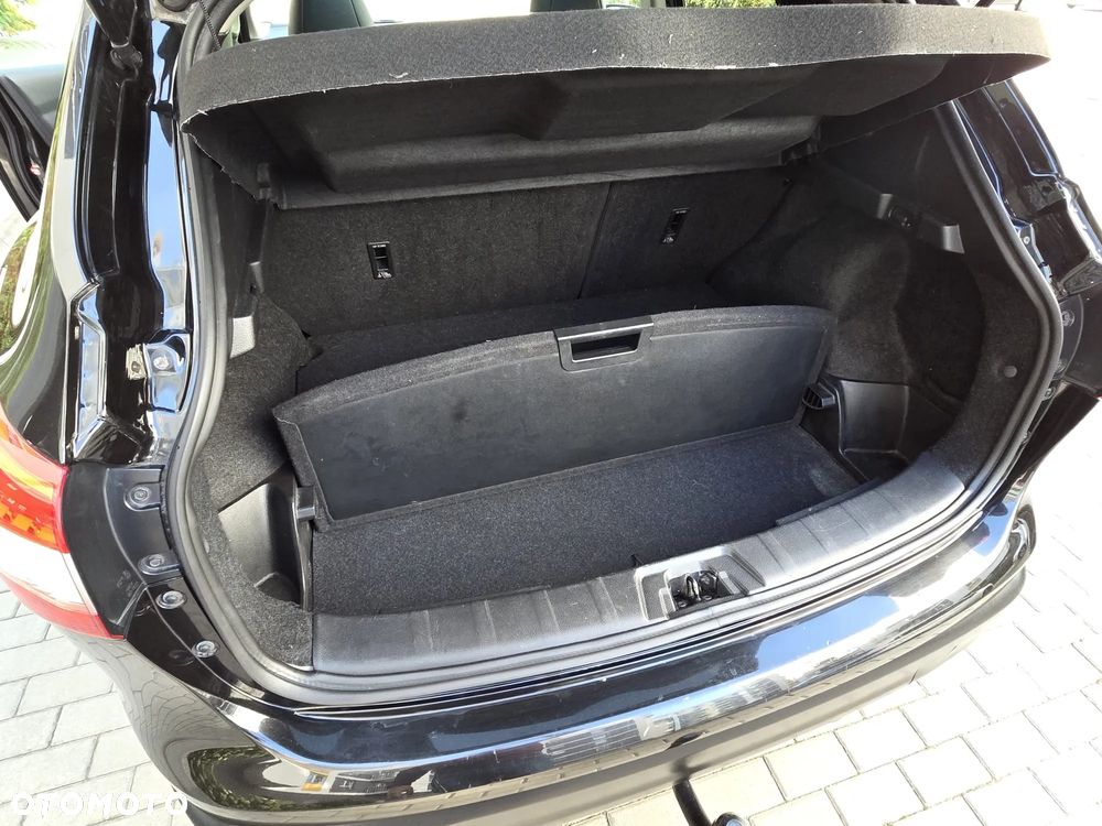 Nissan Qashqai 1.6 DIG-T Tekna+ - 29