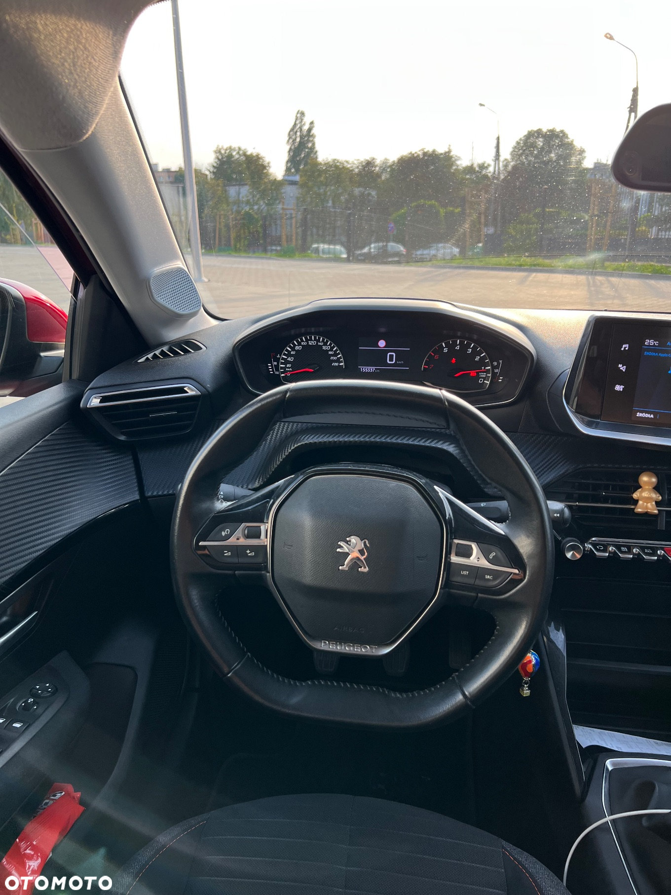 Peugeot 208 - 9