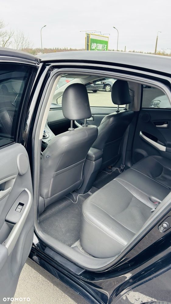 Toyota Prius 1.5 VVT-i Sol - 5