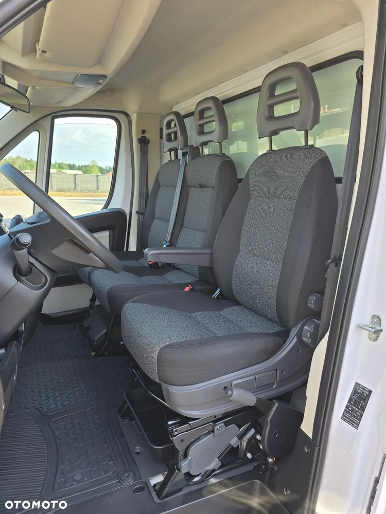 Fiat DUCATO MAXI KONTENER IZOTERMICZNY WINDA DHOLLANDIA SALON PL SILNIK 2,3 IVECO 14OKM STAN JAK NOWY ELEKTRYKA KLIMATYZACJA - 34