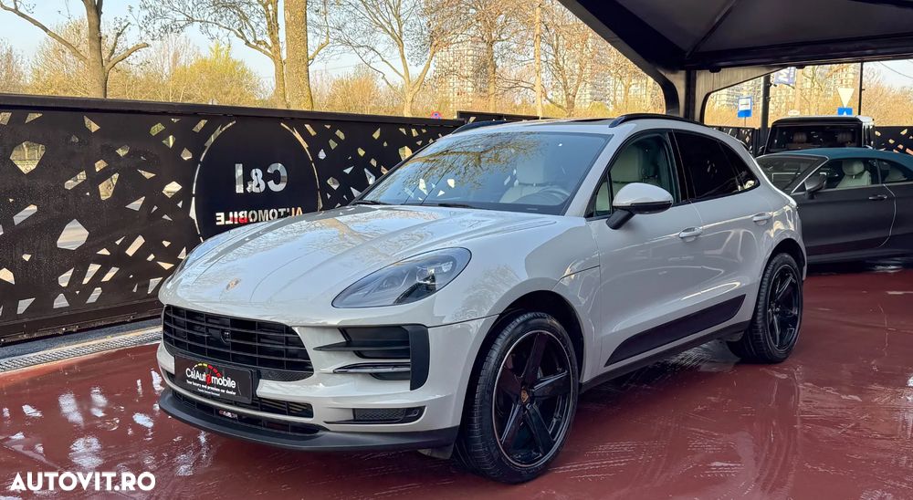 Porsche Macan Standard - 7