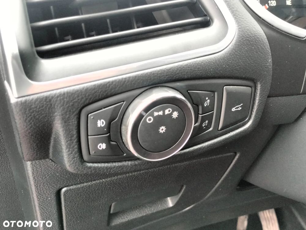 Ford S-Max 2.0 TDCi Titanium - 21