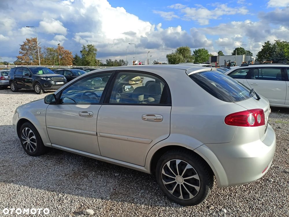 Chevrolet Lacetti - 3