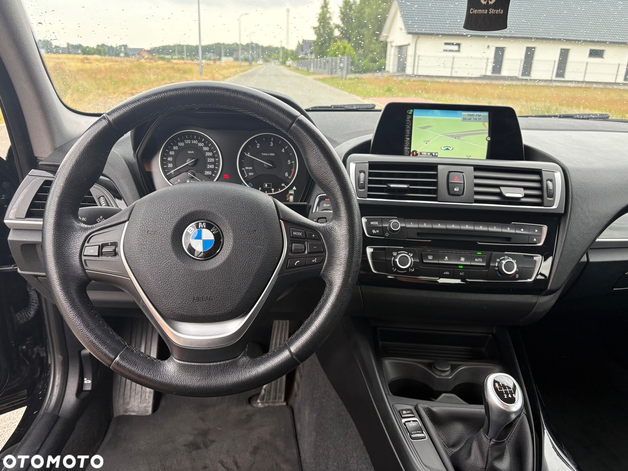 BMW Seria 1 - 11