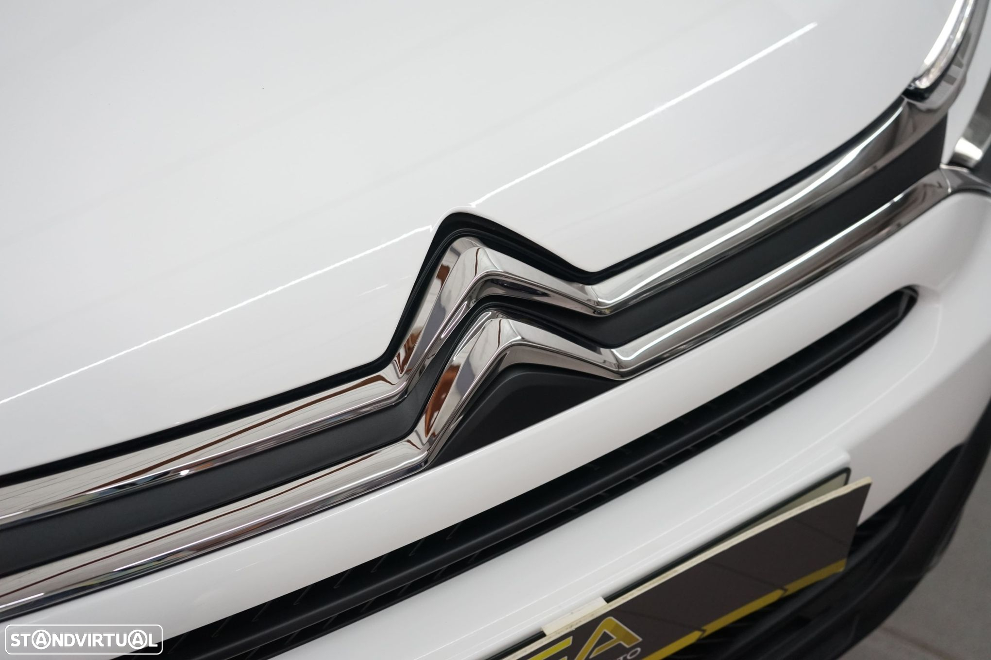 Citroën C4 1.2 PureTech Shine - 8