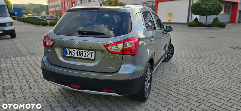 Suzuki SX4 S-Cross 1.6 Premium Plus 4WD CVT - 3