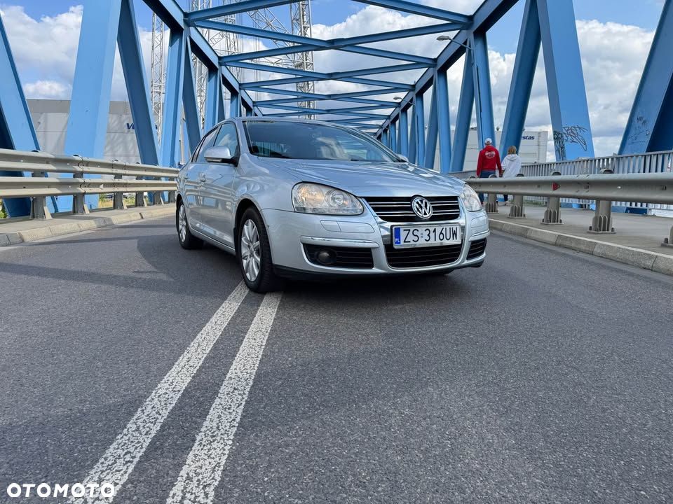 Volkswagen Jetta 1.4 TSI Comfortline - 12